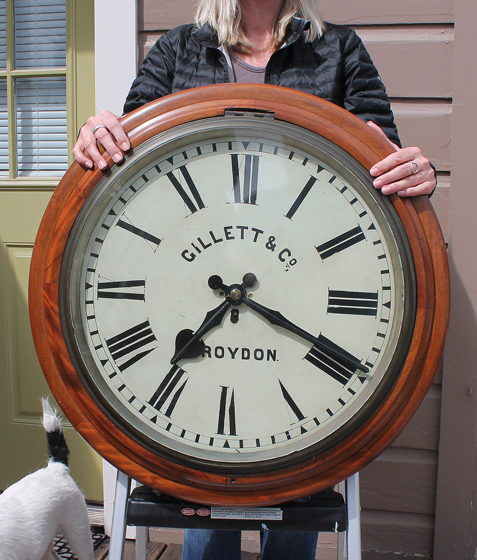 ANTIQUE Vintage LARGE Round Gillett & Co. Fusee Train Station Gallery