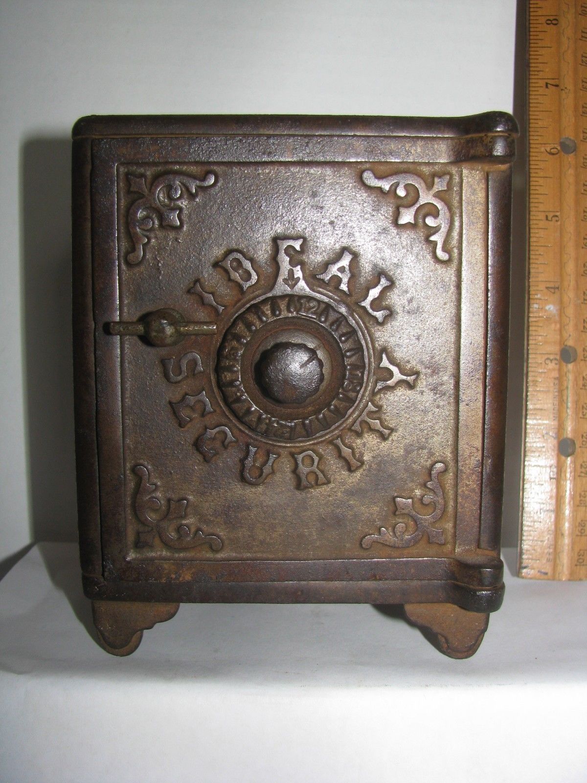 ANTIQUE VINTAGE CAST IRON STILL BANKS ESTATE LOT 1 IDEAL SECURITY SAFE