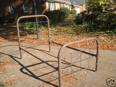 Wrought Iron Beds Antique on Antique Twin Ornate Wrought Iron Bed W Rails Completed