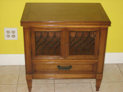 French Country Bedroom Furniture on Drexel Heritage Country French Tv Stand Night End Table Completed