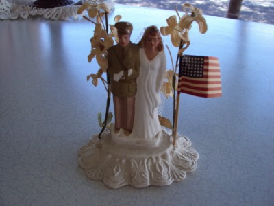 Navy Wedding Cake Toppers on Antique Wwii Military Wedding Cake Topper 48 Star Flag Completed