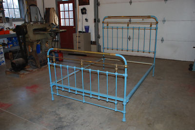Antique Iron Beds Ebay on Old Antique Brass And Iron Bed Full Double Completed