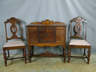 Thomasville Dining Room Furniture on Thomasville Antique Jacobean Gothic Dining Room Server Completed