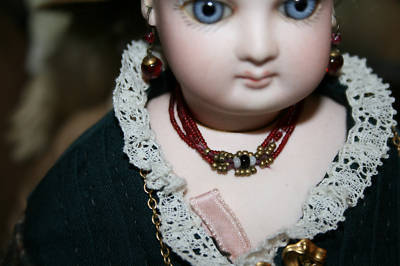 French Fashion Doll on Antique French Fashion Doll Garnet Necklace  16 In Completed