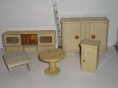 Wood Antique Furniture on Wood Vintage   Antique Doll Dollhouse Furniture Completed