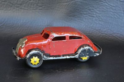 Auto  Wooden Drag Racing  on Antique Toy Metal Car Wooden Wheels Completed