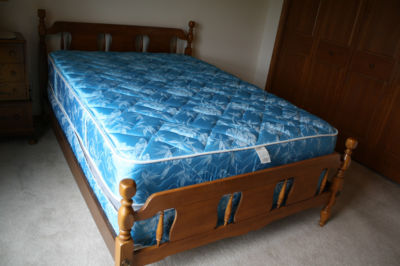 Thomasville Bedroom Furniture Prices on Vintage Dixie Furniture Bedroom Full Bed Mattress Set Completed