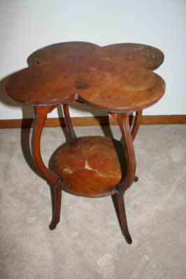 Antique Vintage Clover Shape Coffee End Table Furniture Completed