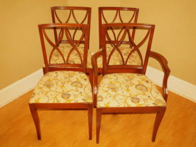 Antique Mahogany Dining Room Furniture on Antique Designer Carved Mahogany Dining Room Chairs Completed
