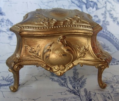 Weiman Jewelry on 19thc French Miniature Furniture Jewelry Trinket Casket Box Completed