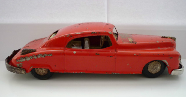 Arnold Candidat Tinplate Fire Chief's Car - red