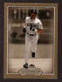 2003 Fleer Showcase Juan Gonzalez Baseball Card
