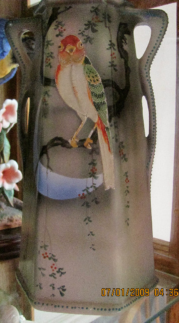vintage nippon vase