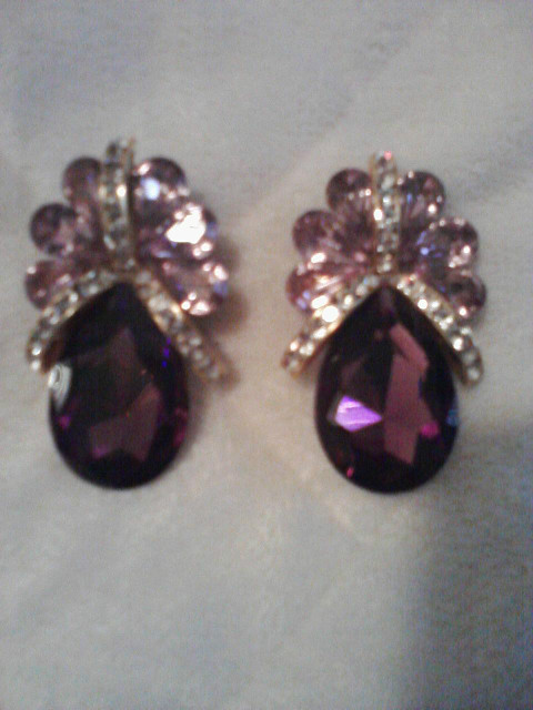 vintage earrings late50s early 60s vintage earrings late50s early 60s