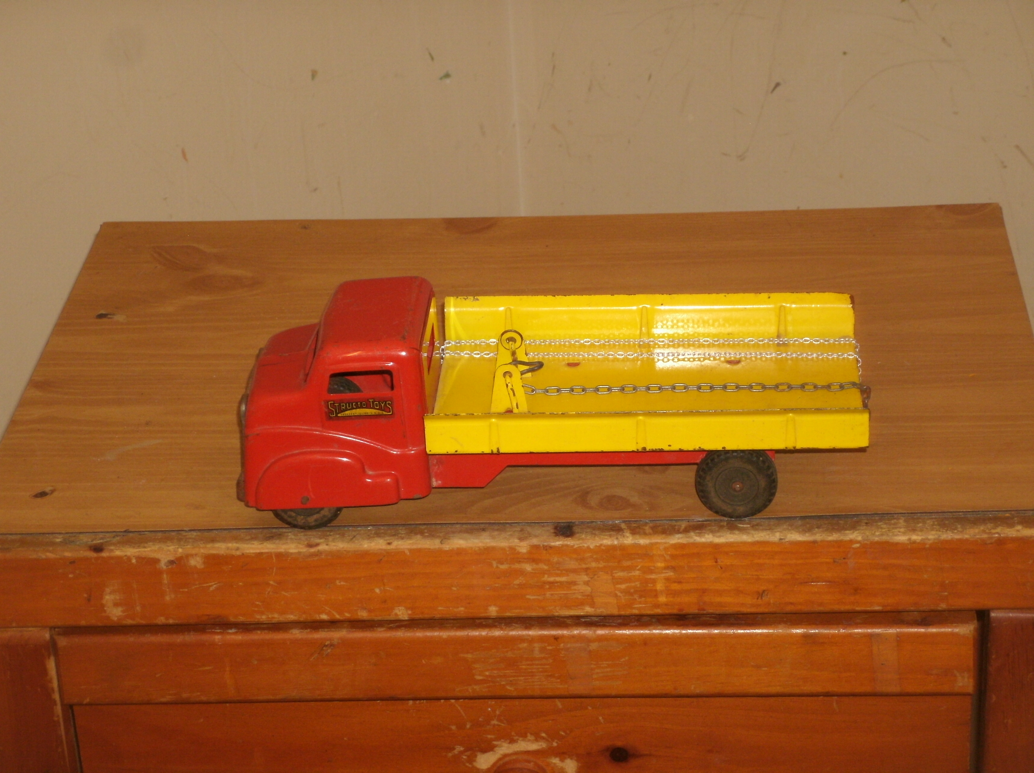 Structo Flatbed Wrecker Structo Flatbed Wrecker