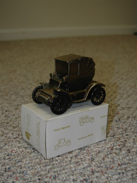 1900 Model Tin Coin Bank