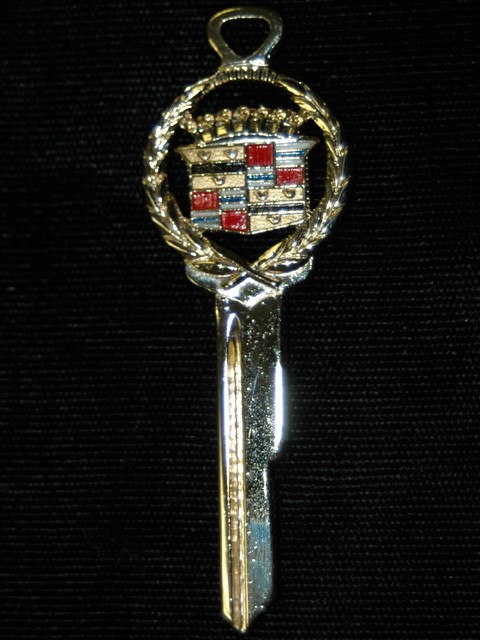 Cadillac Signet Key - S Groove