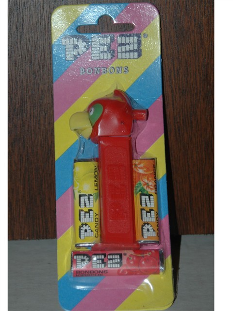 Whistle Pez - Parrot