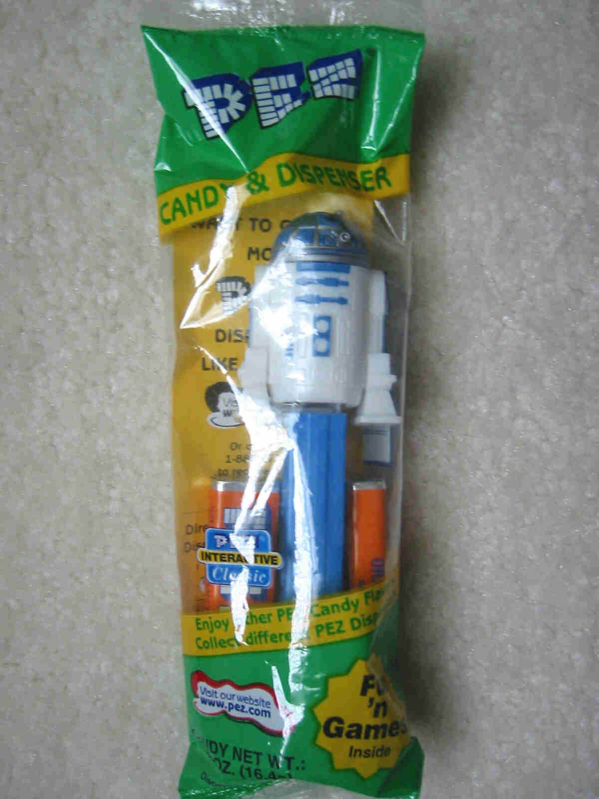 Star Wars - R2D2 Pez (MIB)