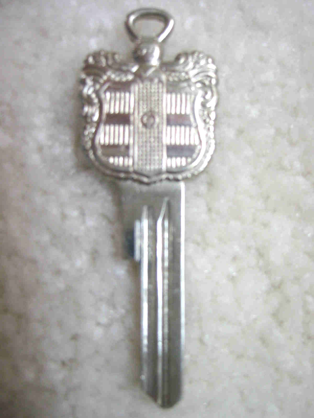 Dodge Crest Key Blank NS (1949-1951)