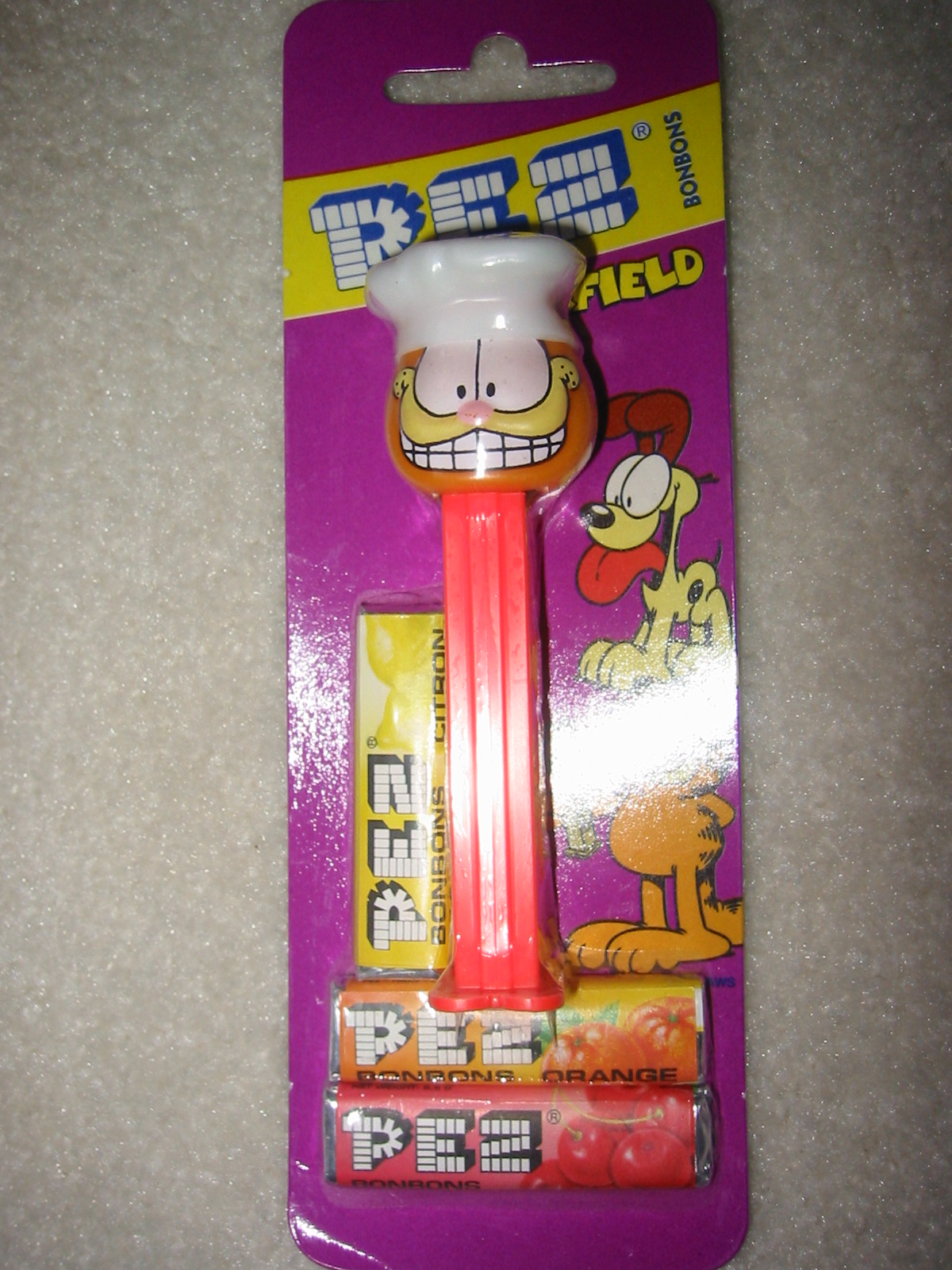 Garfield With Chef Hat Pez (MOEC)