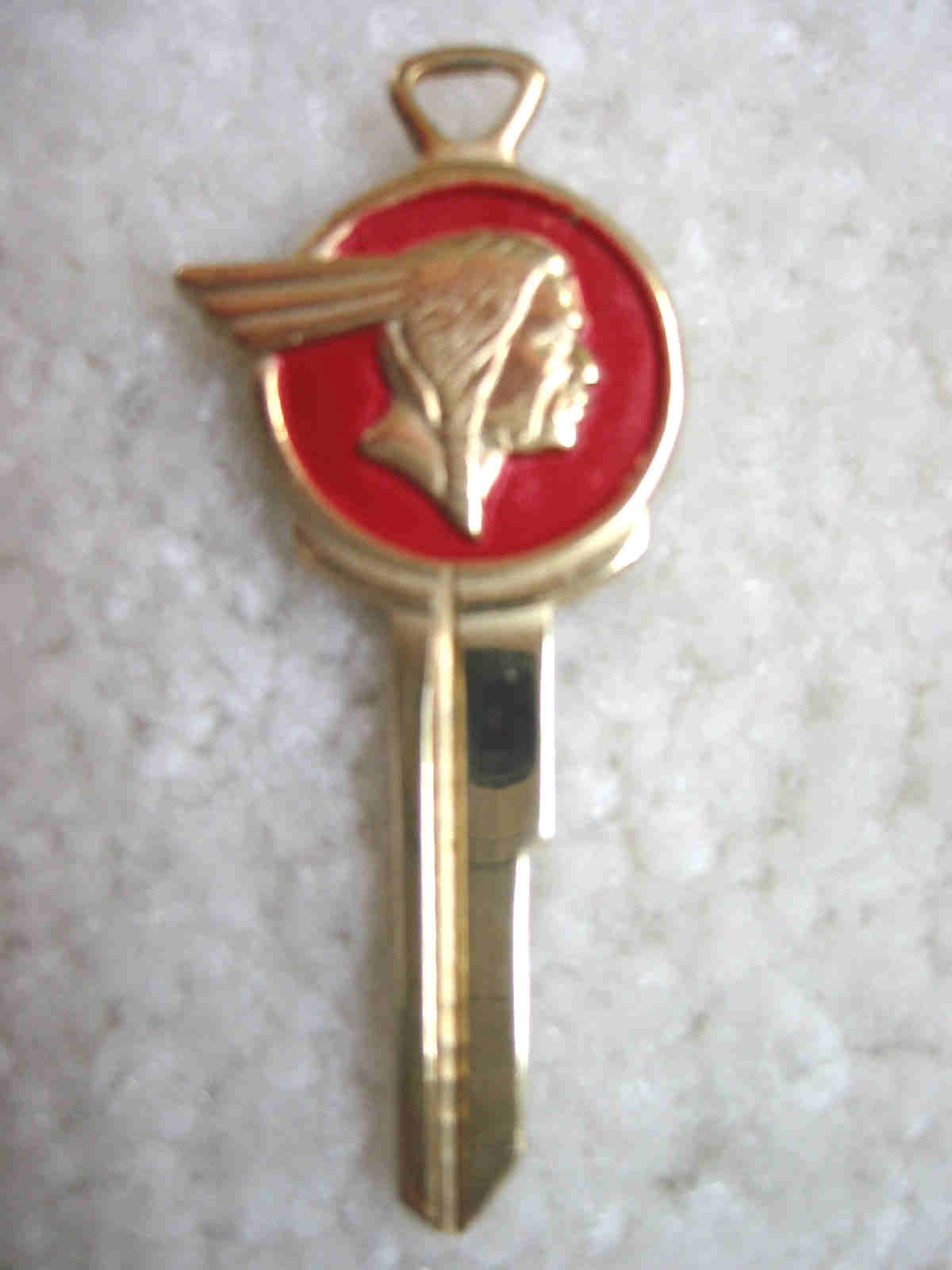 Pontiac Classic Crest Key Blank GP (1936-1966)