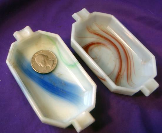Pair Vintage Akro Agate Long Ashtrays -- Antique Price Guide Details Page