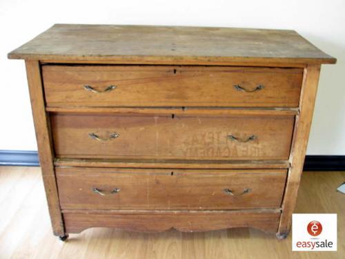 Antique Hard Wood 3 Drawer Dresser Crescent Price Guide Antique Hard Wood 3 Drawer Dresser Crescent