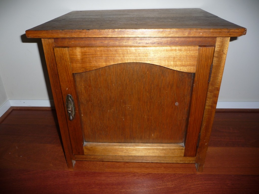 Antique Wooden Furniture Bedside Table Hutch Antique Price Guide Details Page