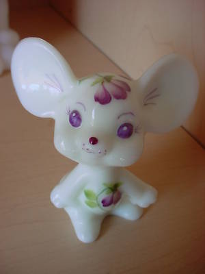 fenton mouse figurine
