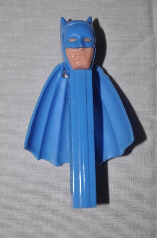 batman with cape pez dispenser