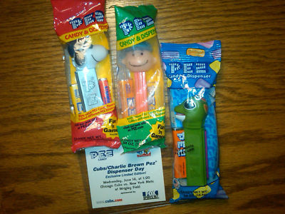 Cubs Charlie Brown Pez 2000 & Joe Cool Pez 02' w/ Geico -- Antique ...