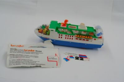 bruder boat