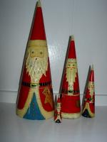 vintage wooden santa nesting dolls