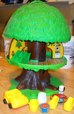 pop up treehouse toy