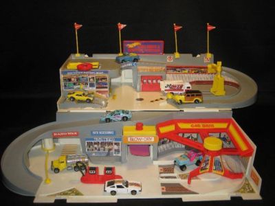 hot wheels service station