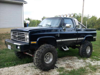 Chevrolet C K Pickup 1500 Chevy Clean 1987 1500 Lifted 4x4 Antique Price Guide Details Page Chevrolet C K Pickup 1500 Chevy Clean 1987 1500 Lifted 4x4 Antique Price Guide Details Page