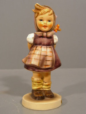 HUM 258 'WHICH HAND' HUMMEL FIGURINE TMK 4 VINTAGE 1963 -- Antique ...