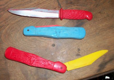 peter pan pocket knife toy