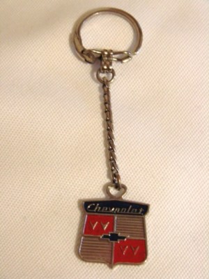 VINTAGE ANTIQUE CHEVY KEY CHAIN GREAT CONDITION Antique Price Guide 