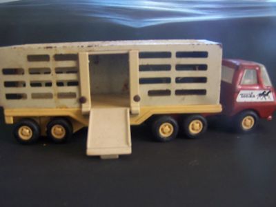 tonka cattle truck