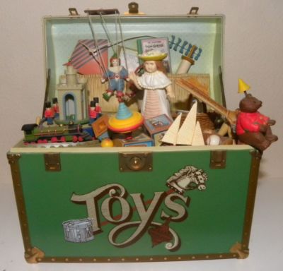 enesco treasure chest of toys music box