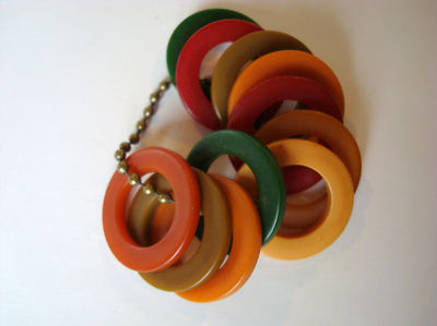 Old Vintage BAKELITE Crib Toy 11 Circle discs Key Chain Tykie ? 1940s ...