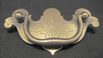Ethan Allen Drawer Pulls And Knobs Brass Vintage Antique Furniture