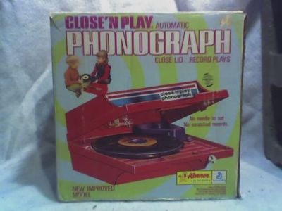 1971 Kenner Close N Play Automatic Phonograph Look Vintage Record Player Antique Price Guide Details Page