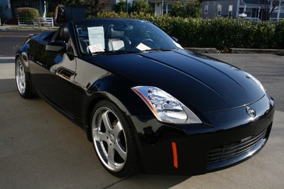 Nissan 350z Custom 350z Enthusiast With Low Miles 20 Rims