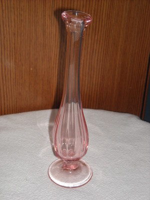 depression bud vase single flower glass pink sold
