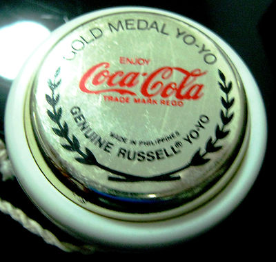 genuine russell yoyo coca cola