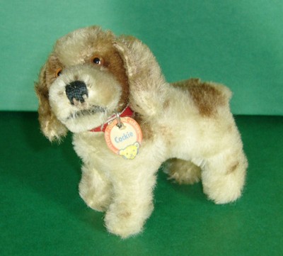 steiff cockie dog