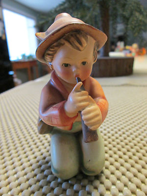 little tooter hummel